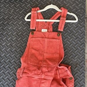 Billabonh Stylish Red Corduroy Overalls size Medium